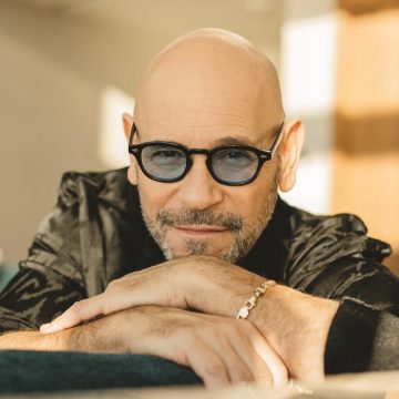 נופשים עם כוכבים – רמי קלינשטיין